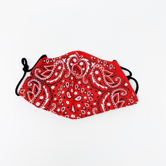 ✨Red Bandana Cotton Protective Face Mask✨ - Picture 4 of 5